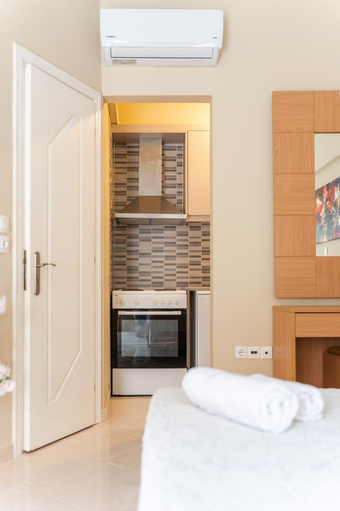Romeo Apartament 2 Lixouri Bagian luar foto